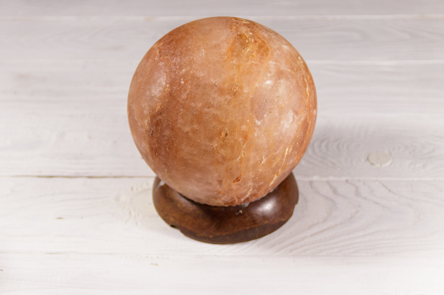 Round Salt Lamp Ball 3-5 kg Crystal Salt Lamp from the Himalayas/Punjab/Pakistan