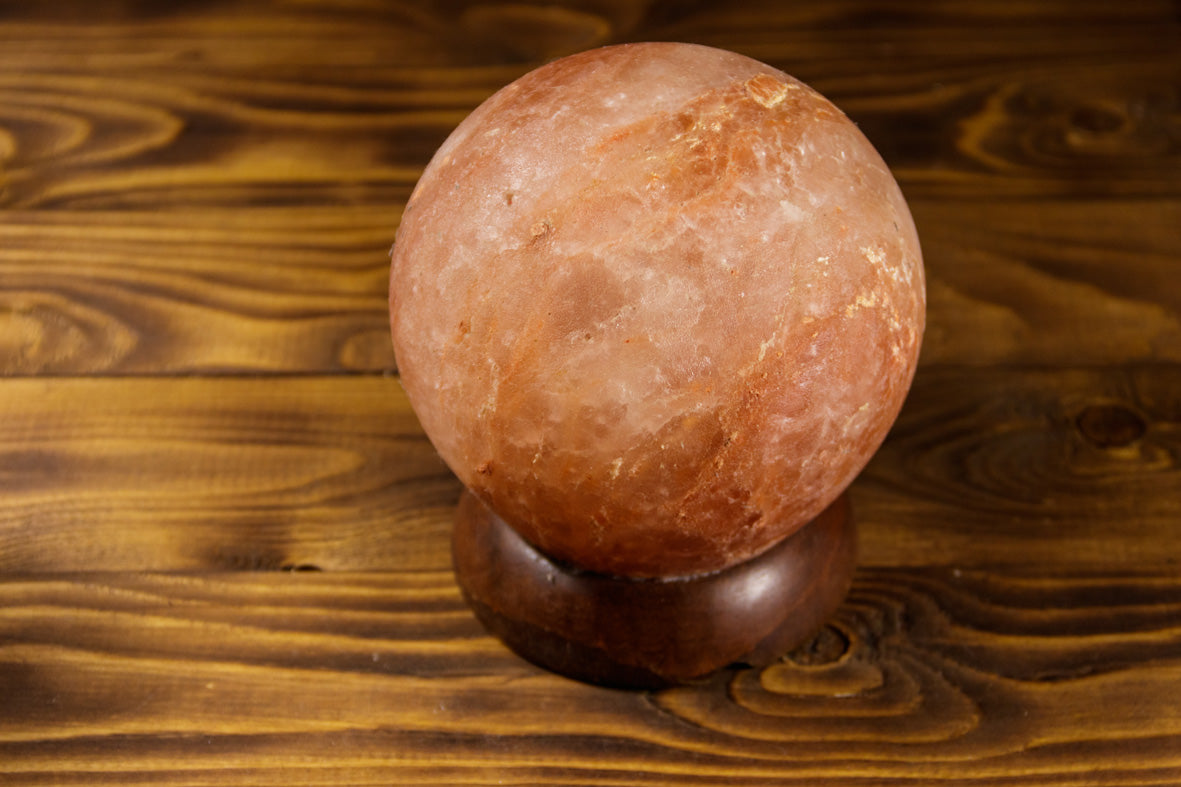 Round Salt Lamp Ball 3-5 kg Crystal Salt Lamp from the Himalayas/Punjab/Pakistan