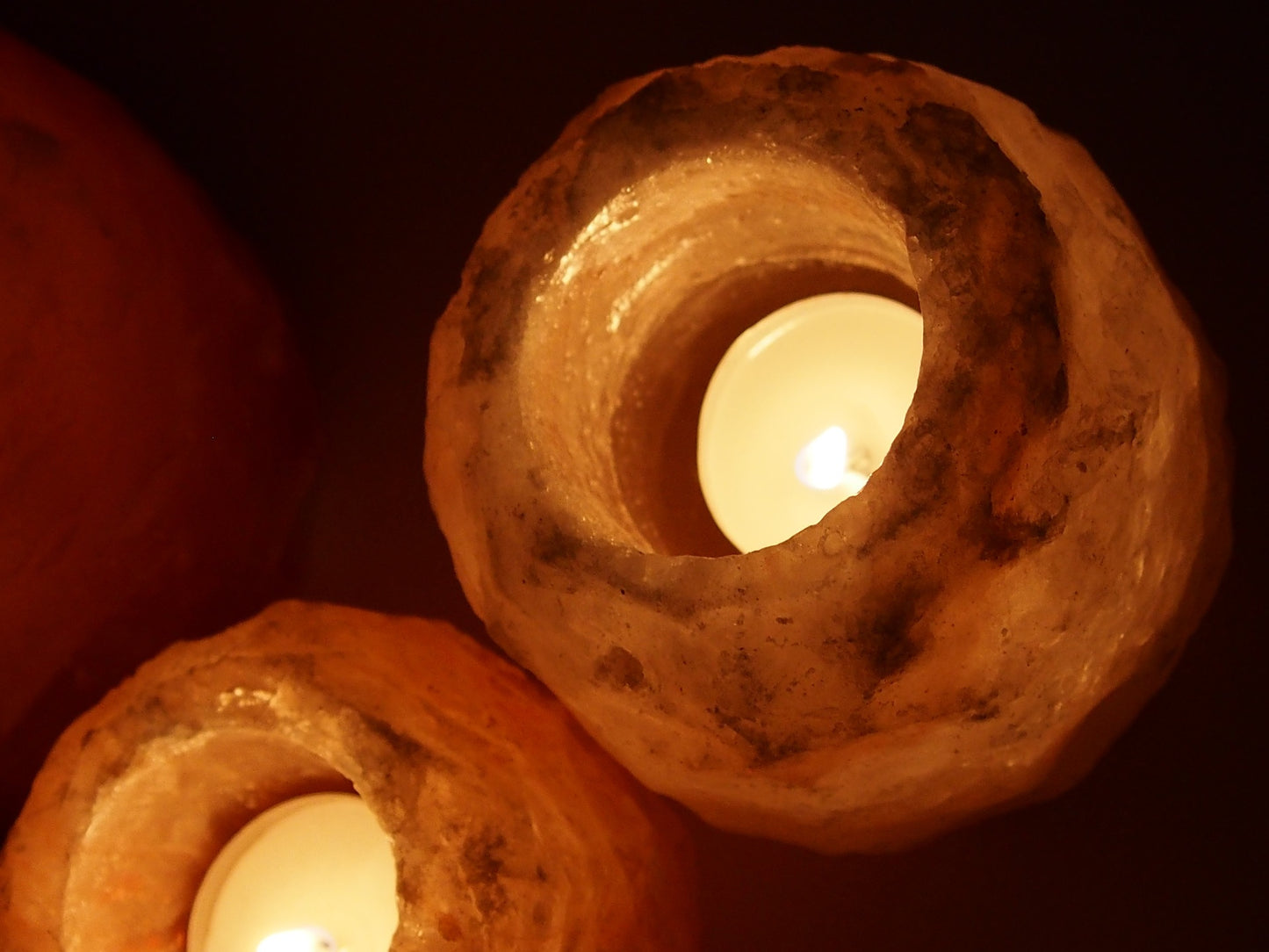 Crystal salt tealight holder from a foothill of the Himalayas/Pakistan Unique