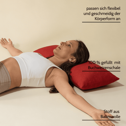 Traversin de yoga env. 60 x 22 cm, rouge rempli de sarrasin biologique