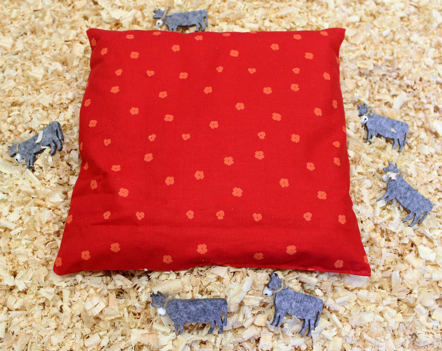 Zirbenkissen 24x24cm -Stoff rot mit kleinen Blümchen