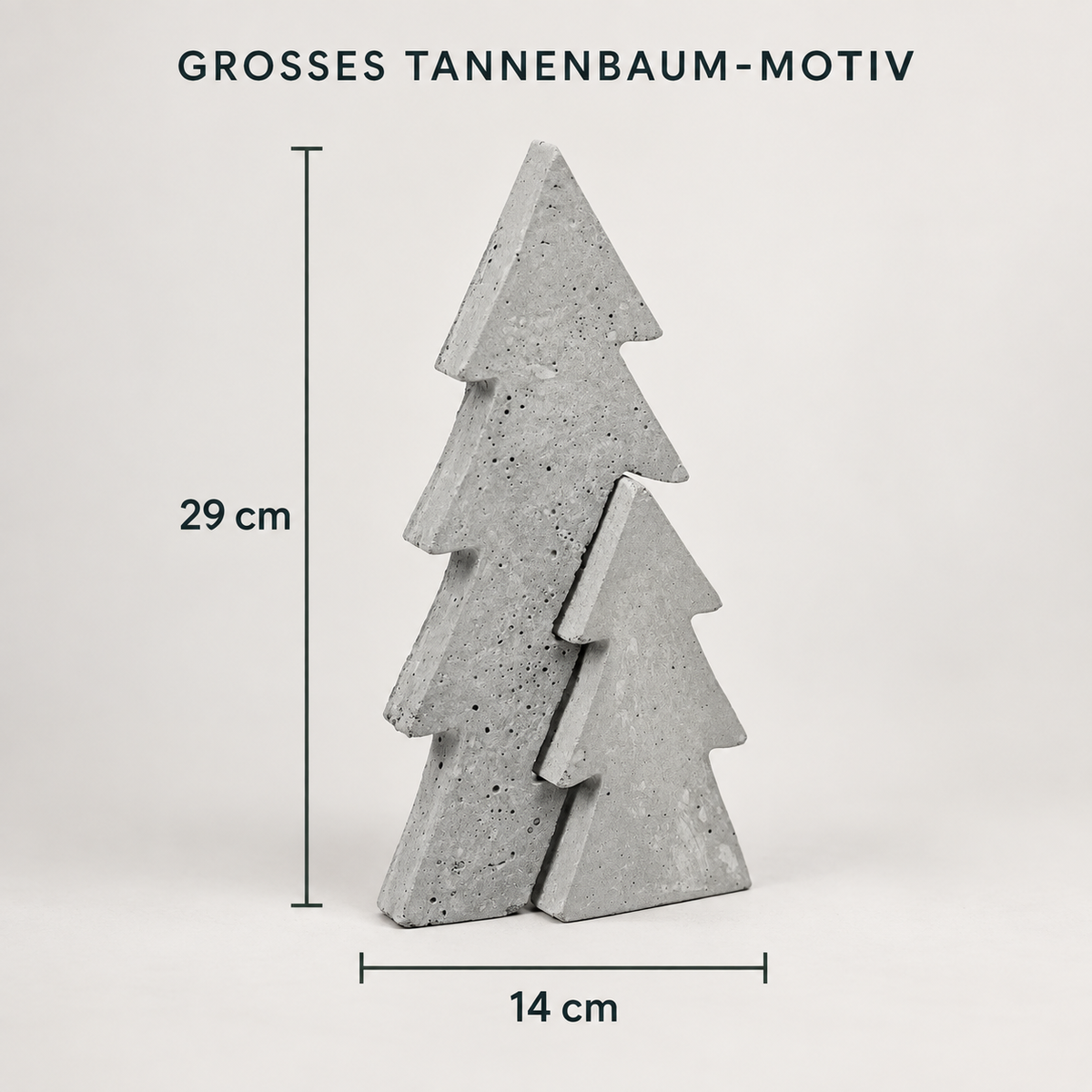 GLOREX Tannenbaum-Gießform Ergebnis mit Maßen 14 × 29 cm