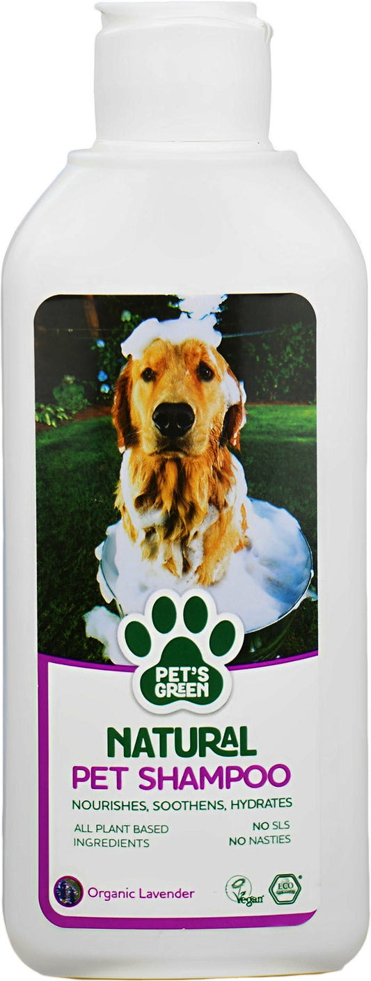 Natural dog shampoo with organic lavender oil - gentle care for shiny fur